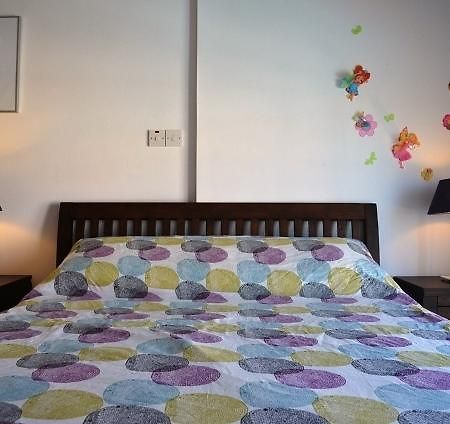 Poppy Apartment Протарас Стая снимка