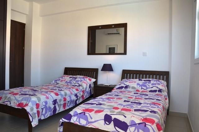 Poppy Apartment Протарас Стая снимка