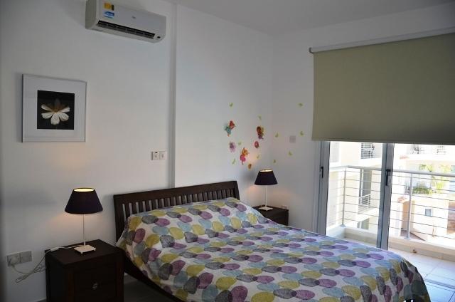 Poppy Apartment Протарас Екстериор снимка