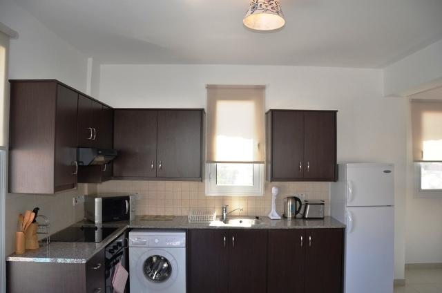 Poppy Apartment Протарас Екстериор снимка