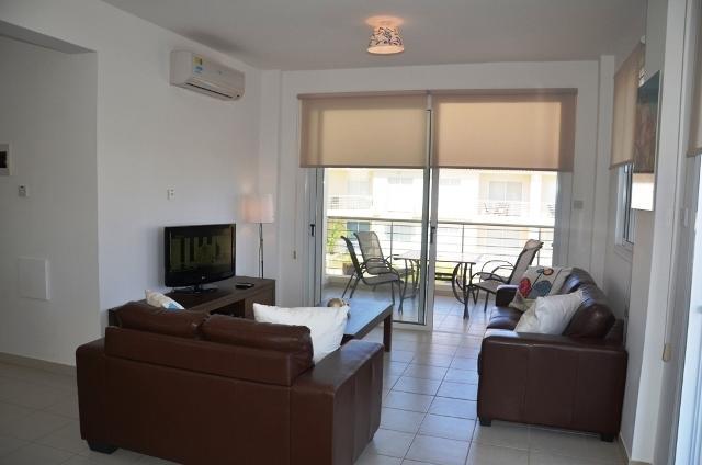 Poppy Apartment Протарас Стая снимка